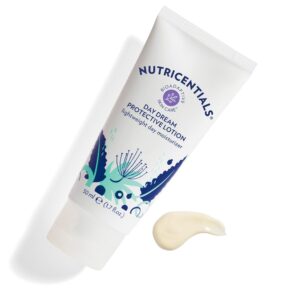 Day Dream Protective Lotion Lightweight Day Moisturizer SPF 30